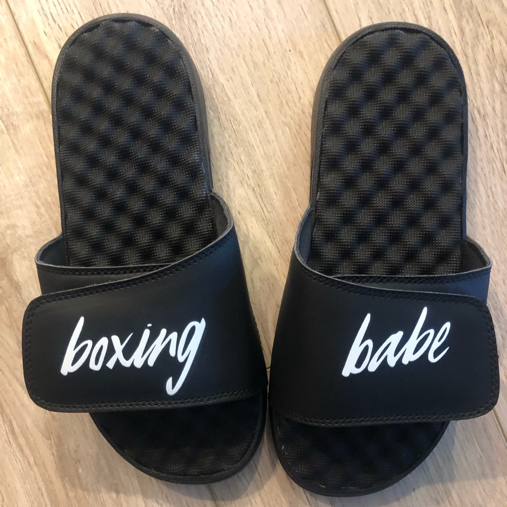 Boxing Babe slides